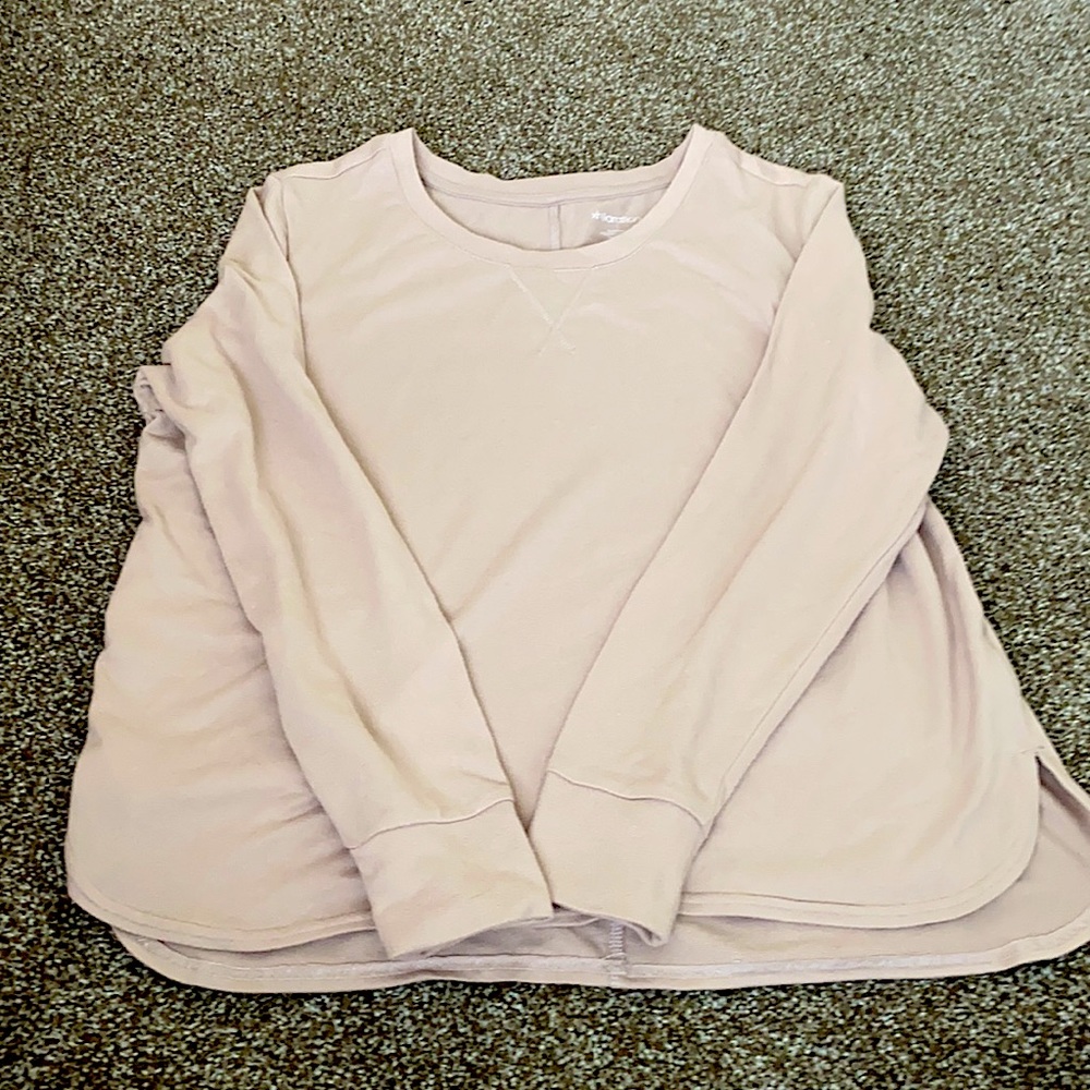 Brown sweater/crew neck